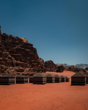 Star Sands Camp